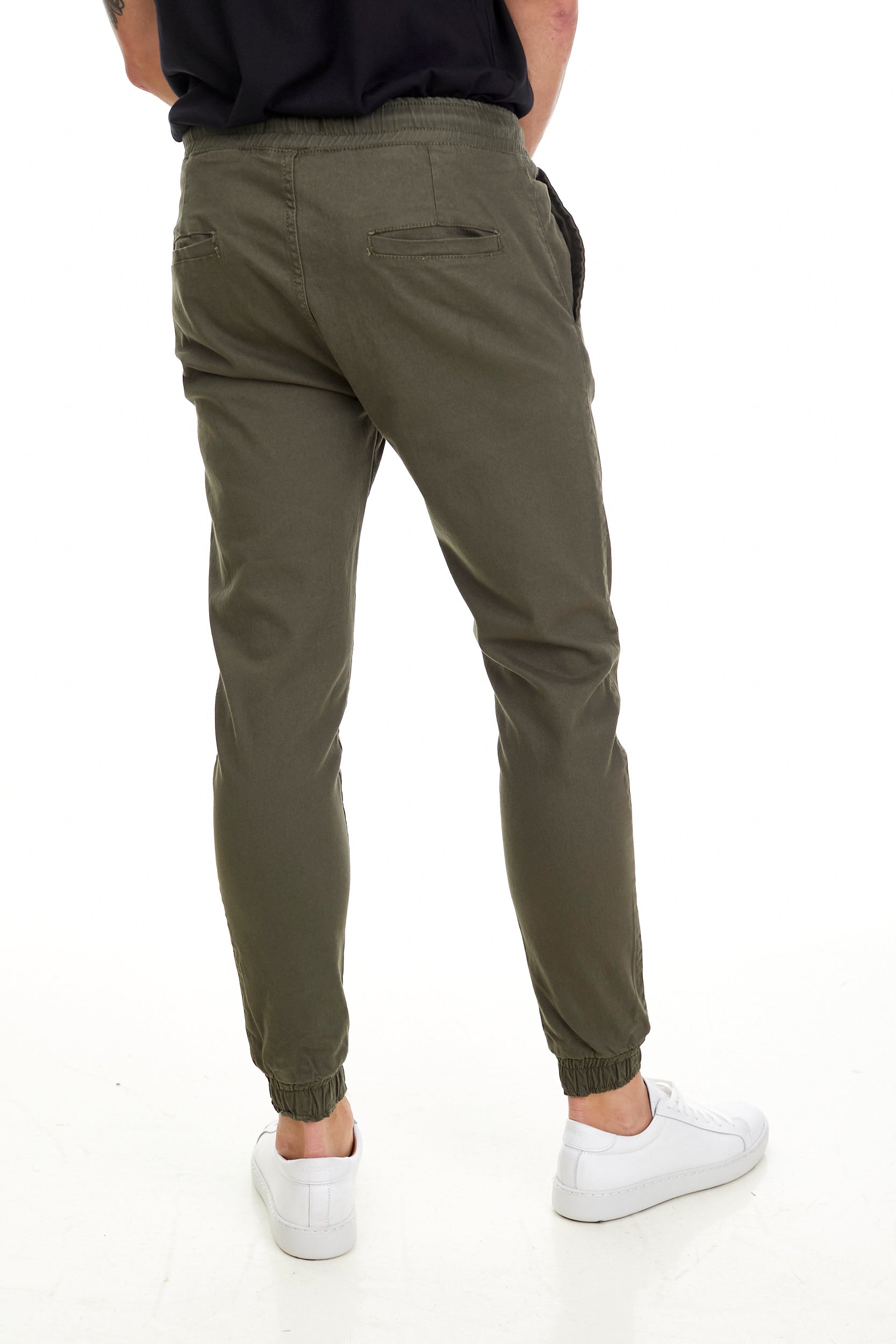 Jogger Militar Roger- Airborn