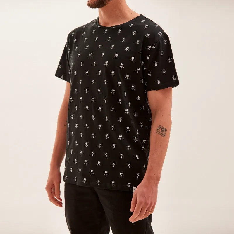 Remera Airborn – Full Print Palm