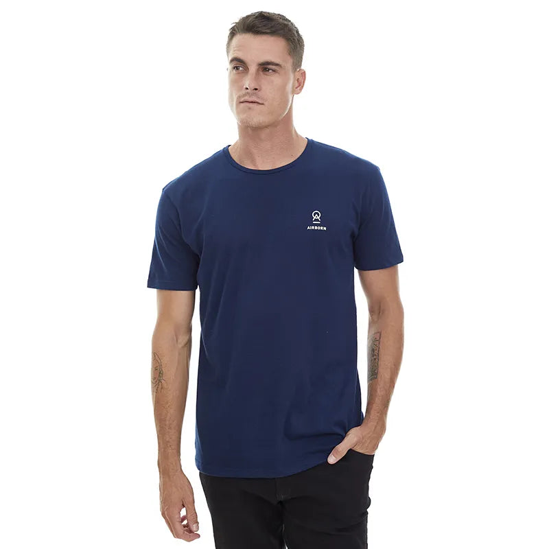 Remera Airborn – Crest