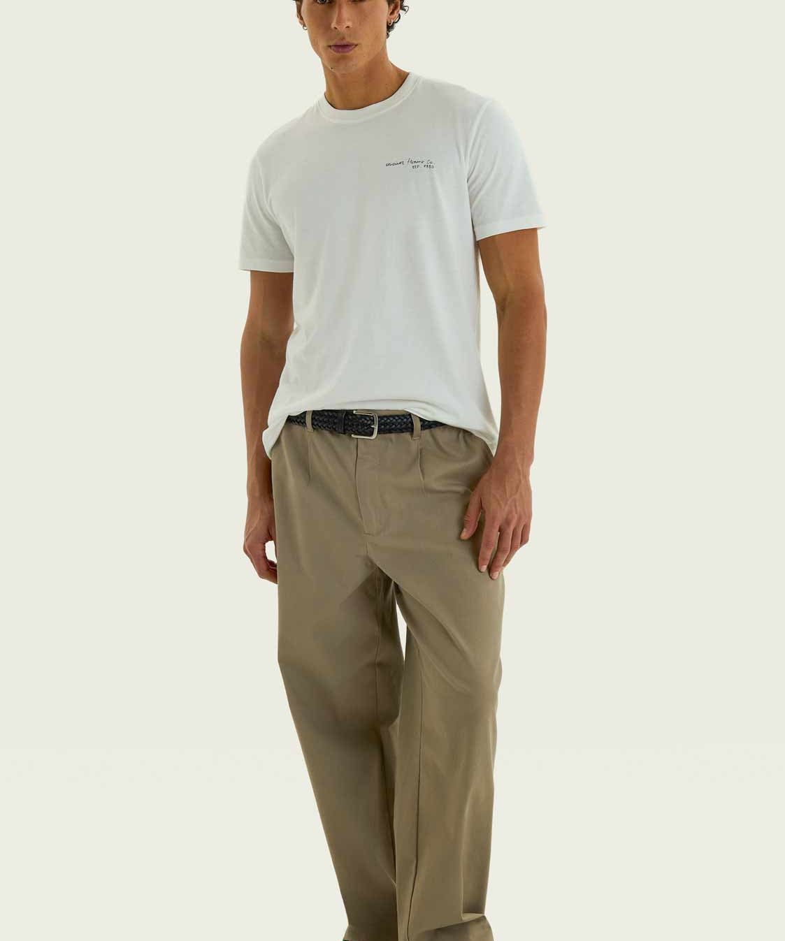4F8731KEN.jpg