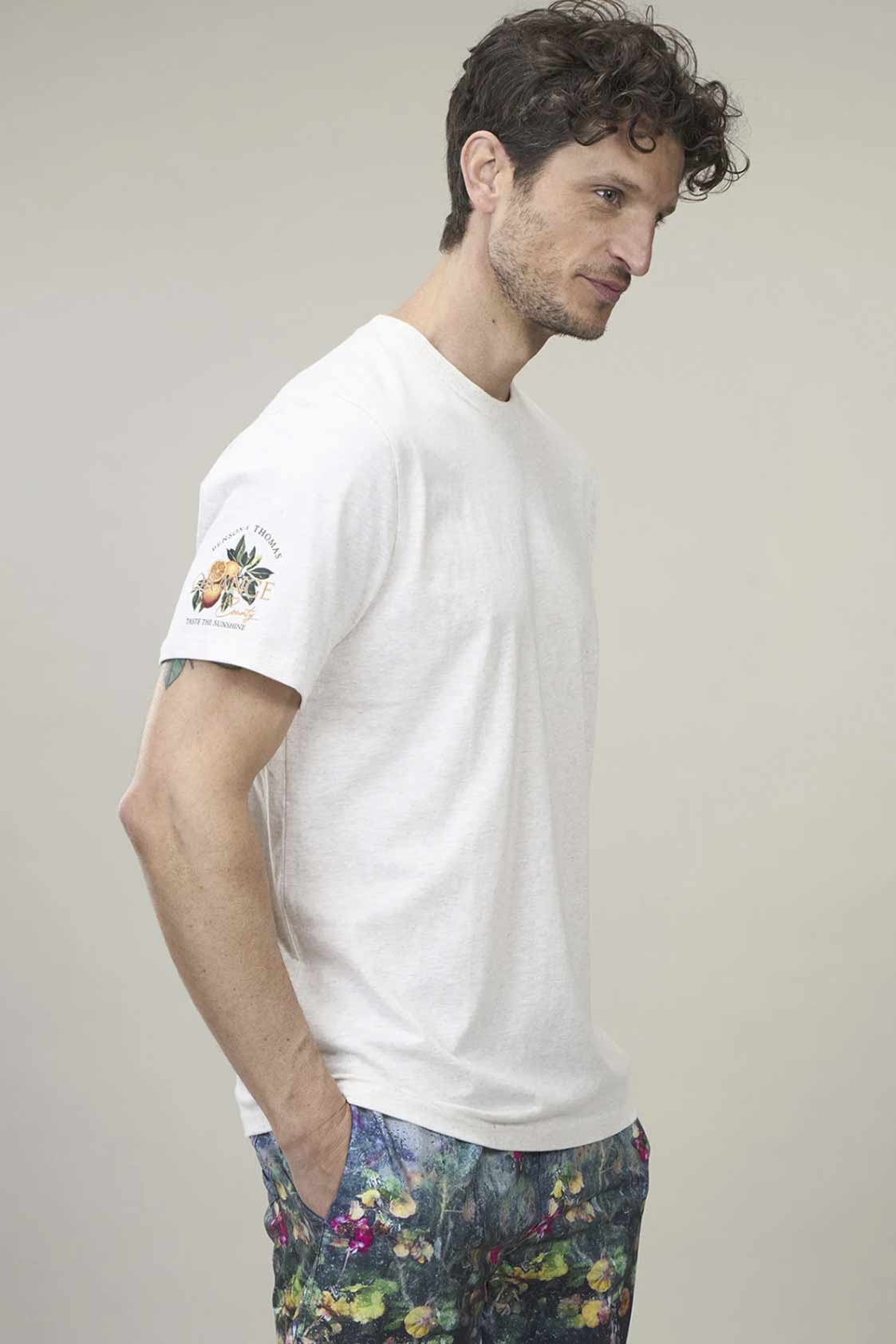 Remera Benson & Thomas Arancia
