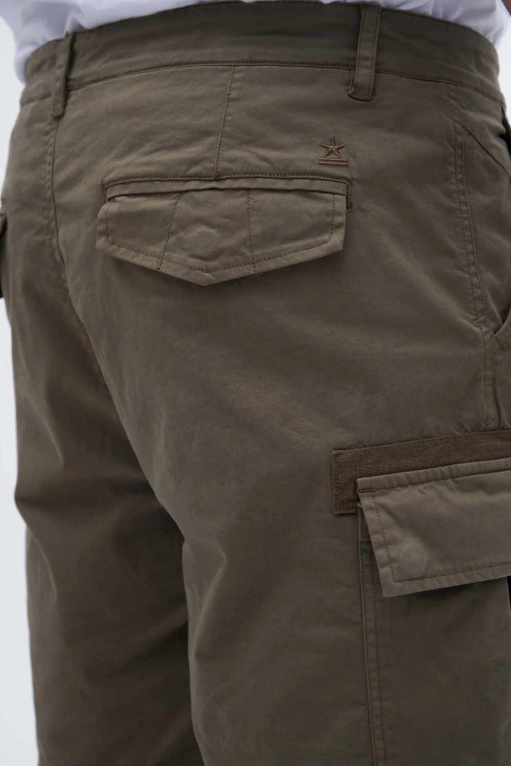 Bermuda Uniform Carmelo - Oliva V26