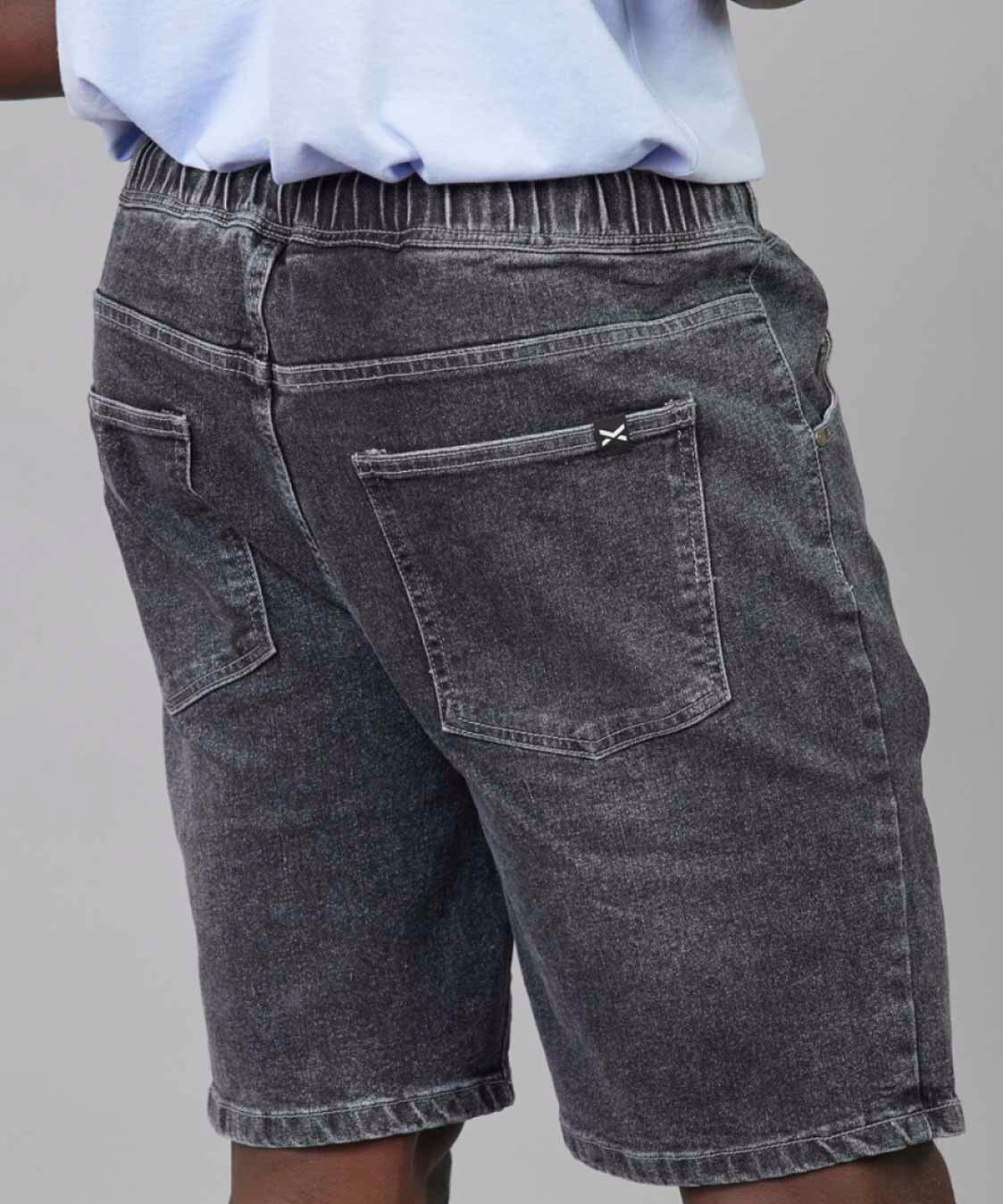 LAENOR-GRIS-OSCURO_9dbb490c-58ea-4633-9a8b-ea7fa01a1eac.jpg