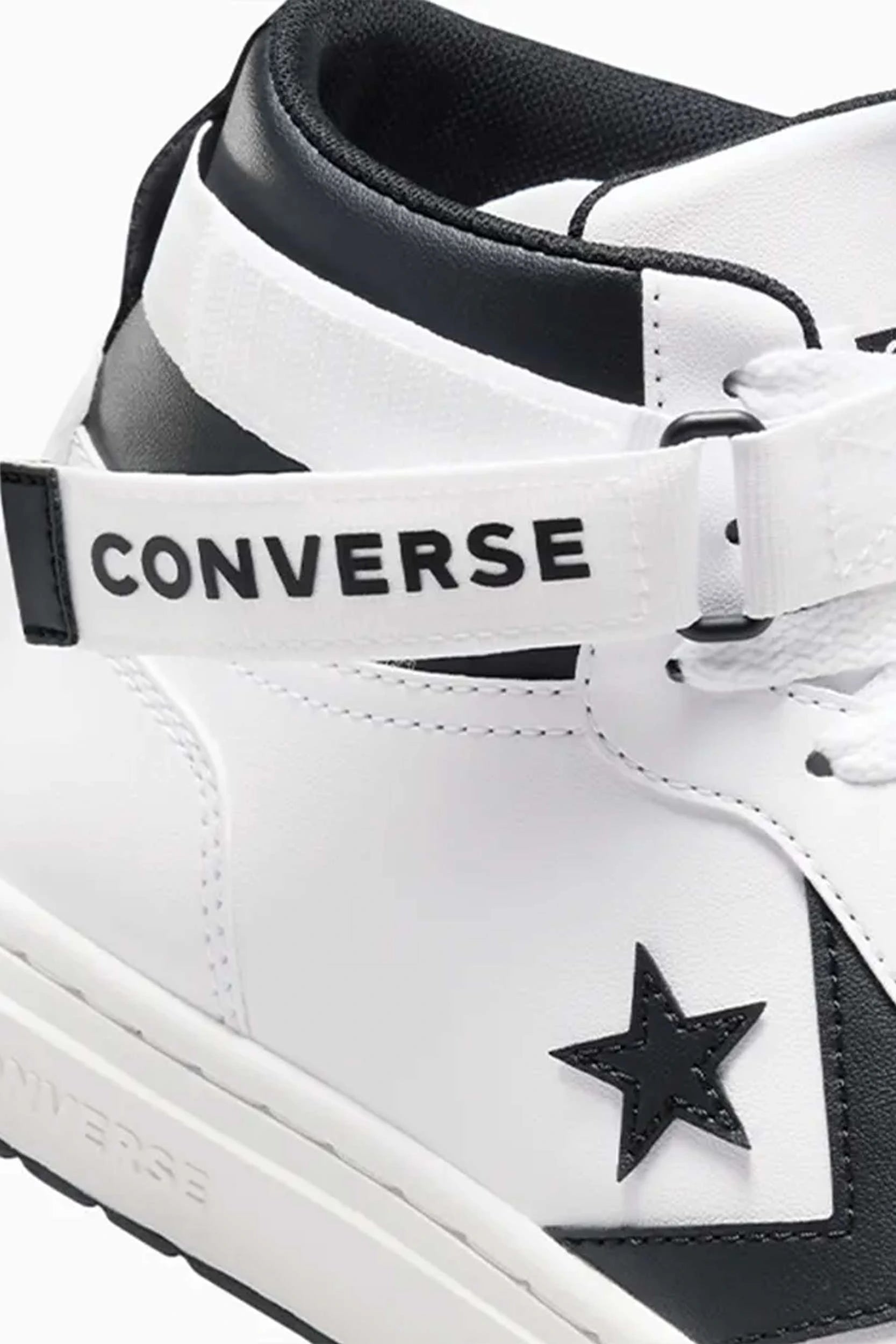 Converse Pro Blaze V2 MID