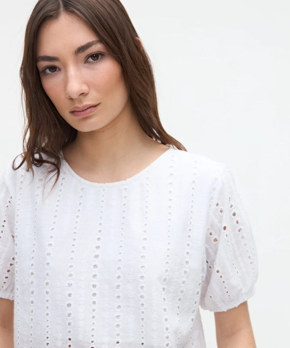 blusa-ingrid-off-white_1.webp