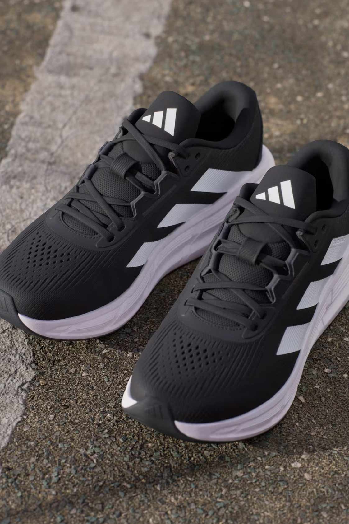 Adidas Running Questar 3