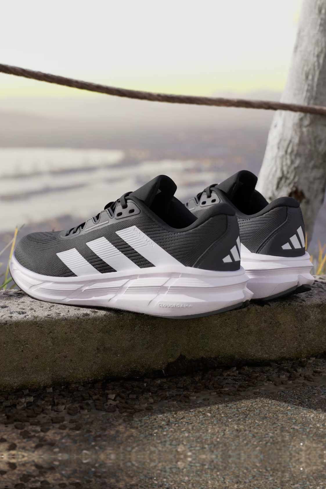 Adidas Running Questar 3