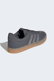 Adidas VL Court 3.0.