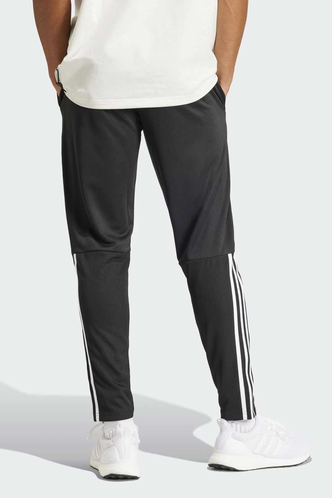 Pantalón Adidas Aeroready Sereno 3 Tiras Pierna Cónica
