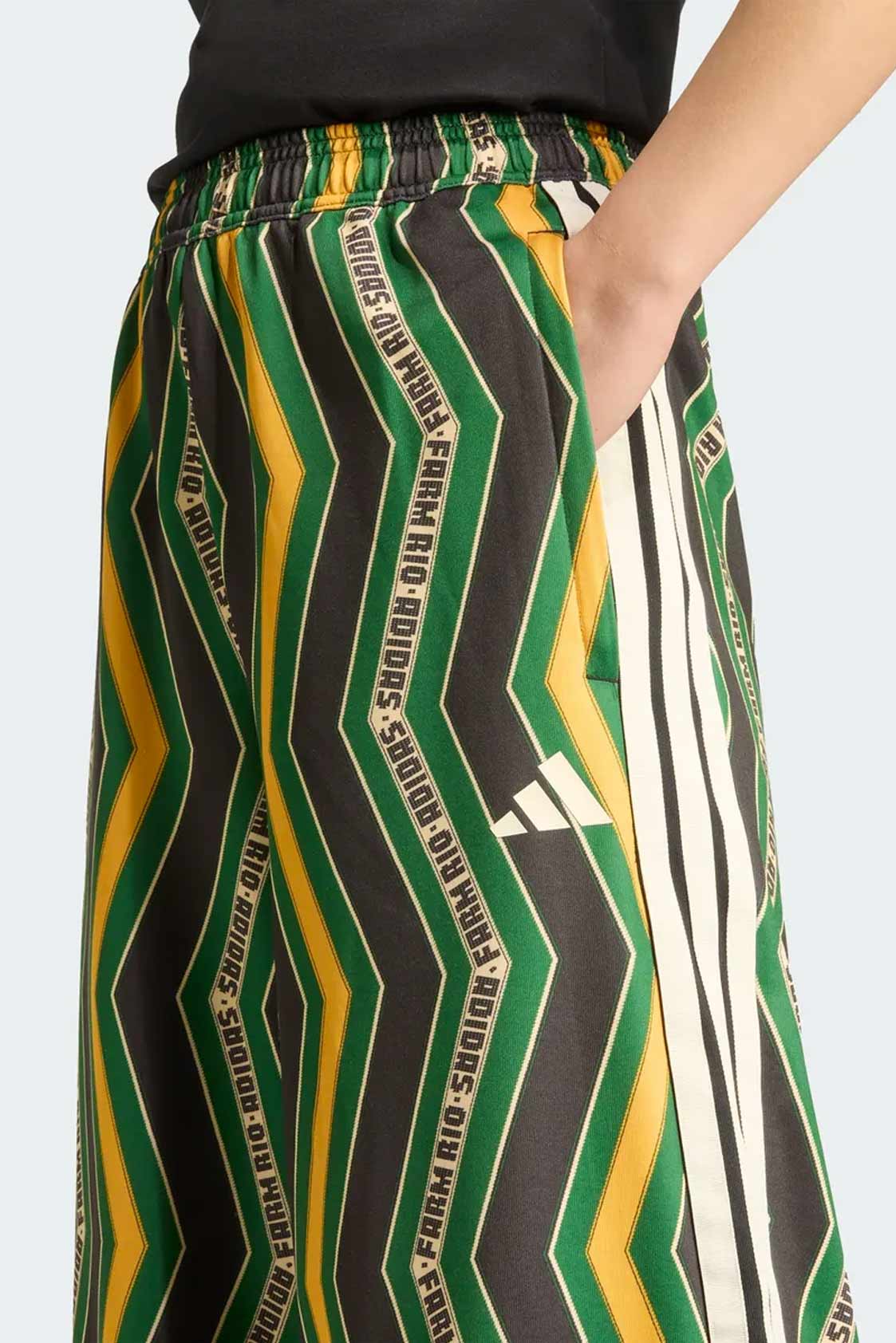 Pantalón Adidas XFarm Tiro