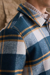 Outwear Benson & Thomas Newcastle - Petróleo