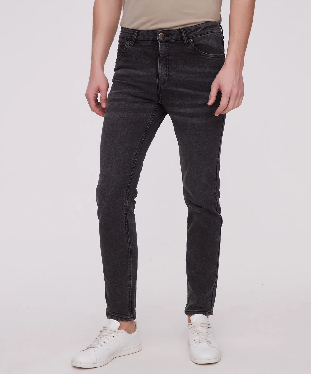 pantalon-kunming-gris-medio.webp