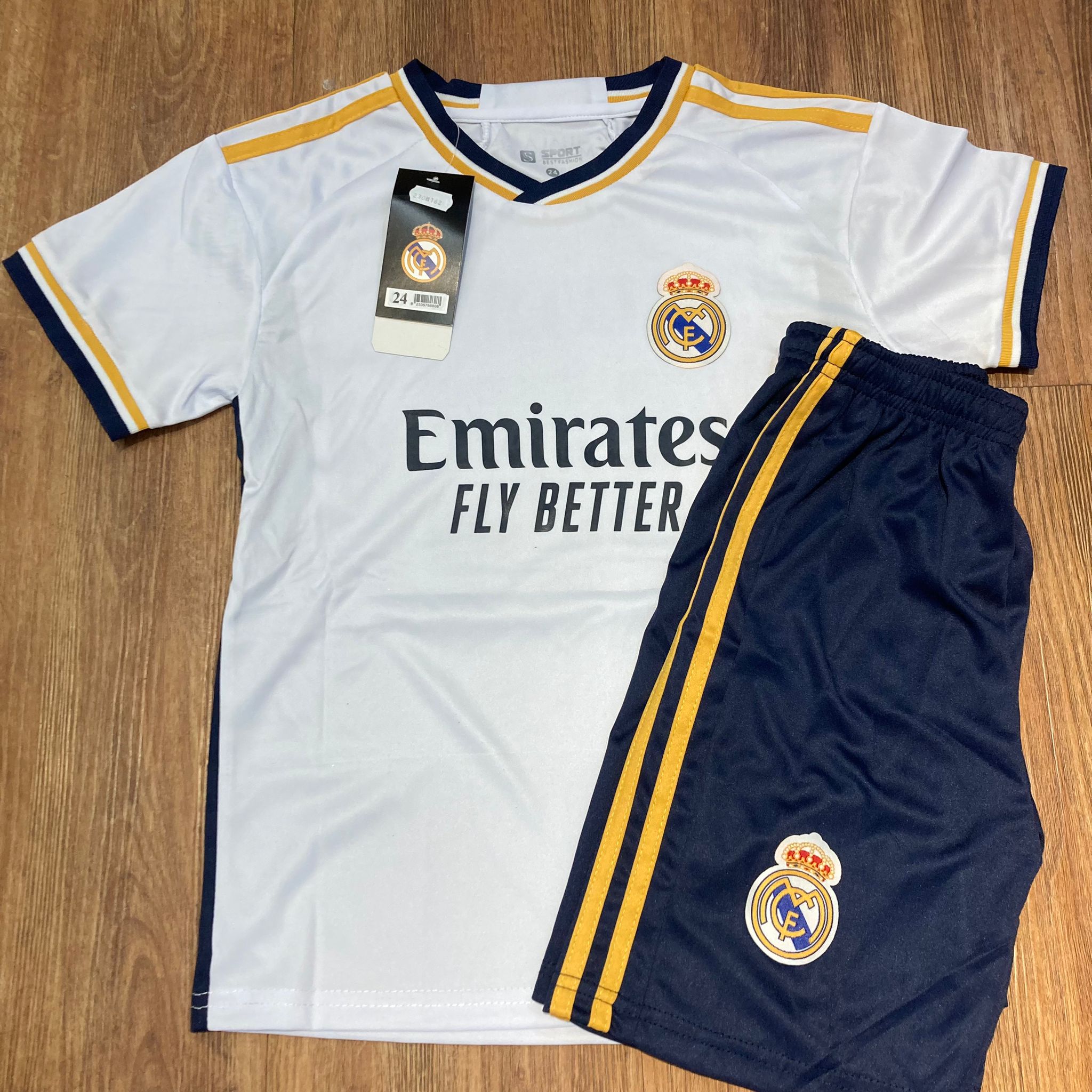 Camiseta+Short Valverde Real Madrid - Niños