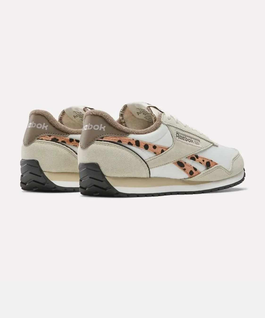 reebook-classic-az_78f95c19-f72c-4727-b1a1-3b05e4facb10.jpg